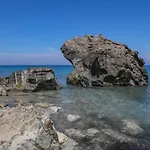 מלון Africa 2*