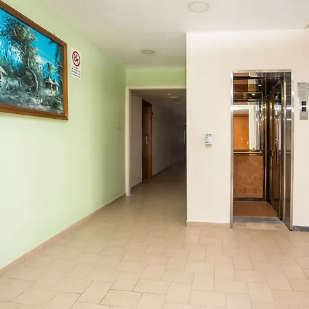 ホテル アフリカ Rhodes City