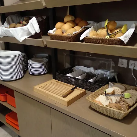 Africa 2* Rhodes City