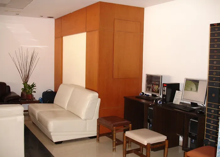 Otel Africa Rhodes City